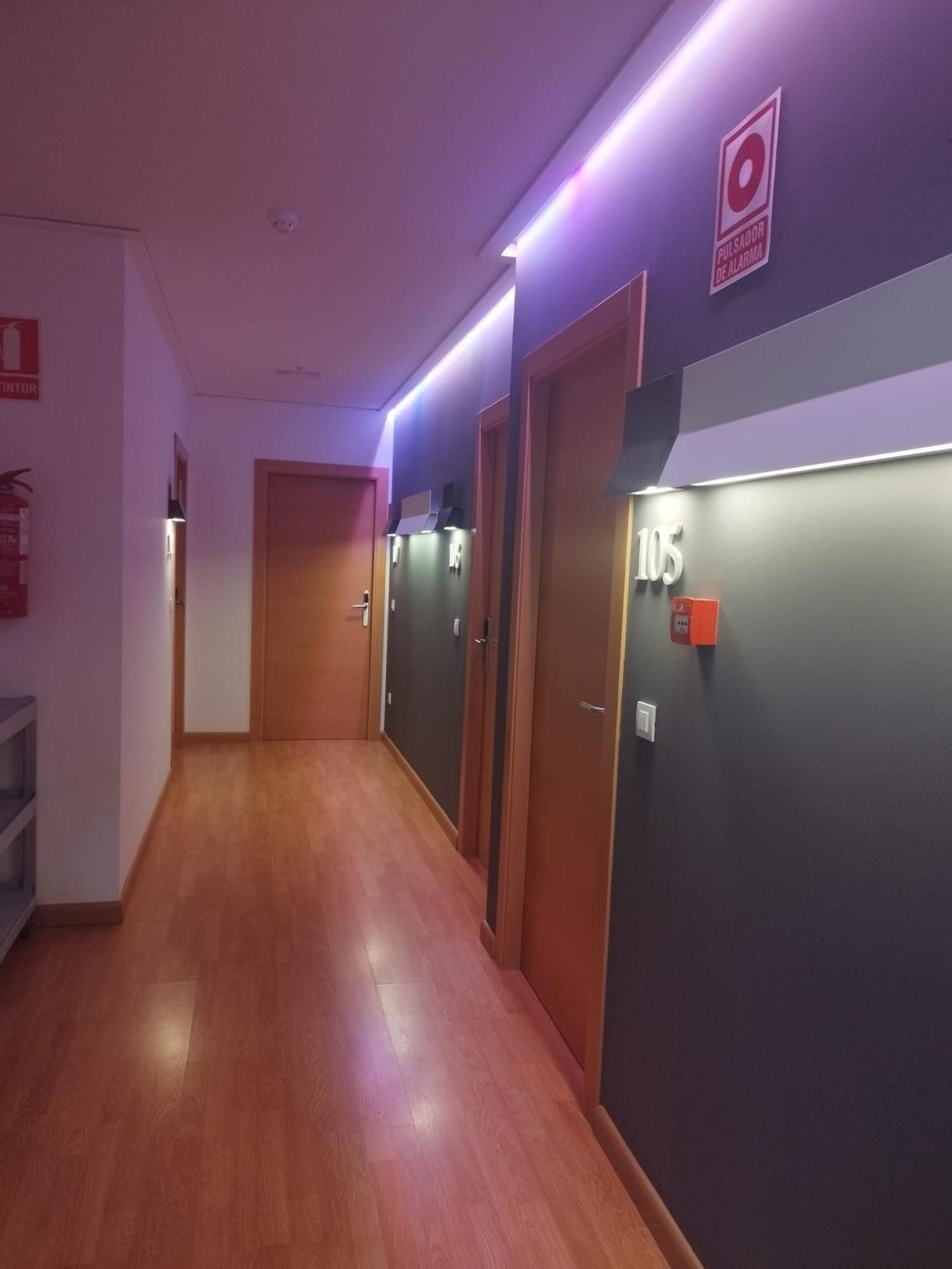 Hello Villarreal Suites Vila-real ภายนอก รูปภาพ