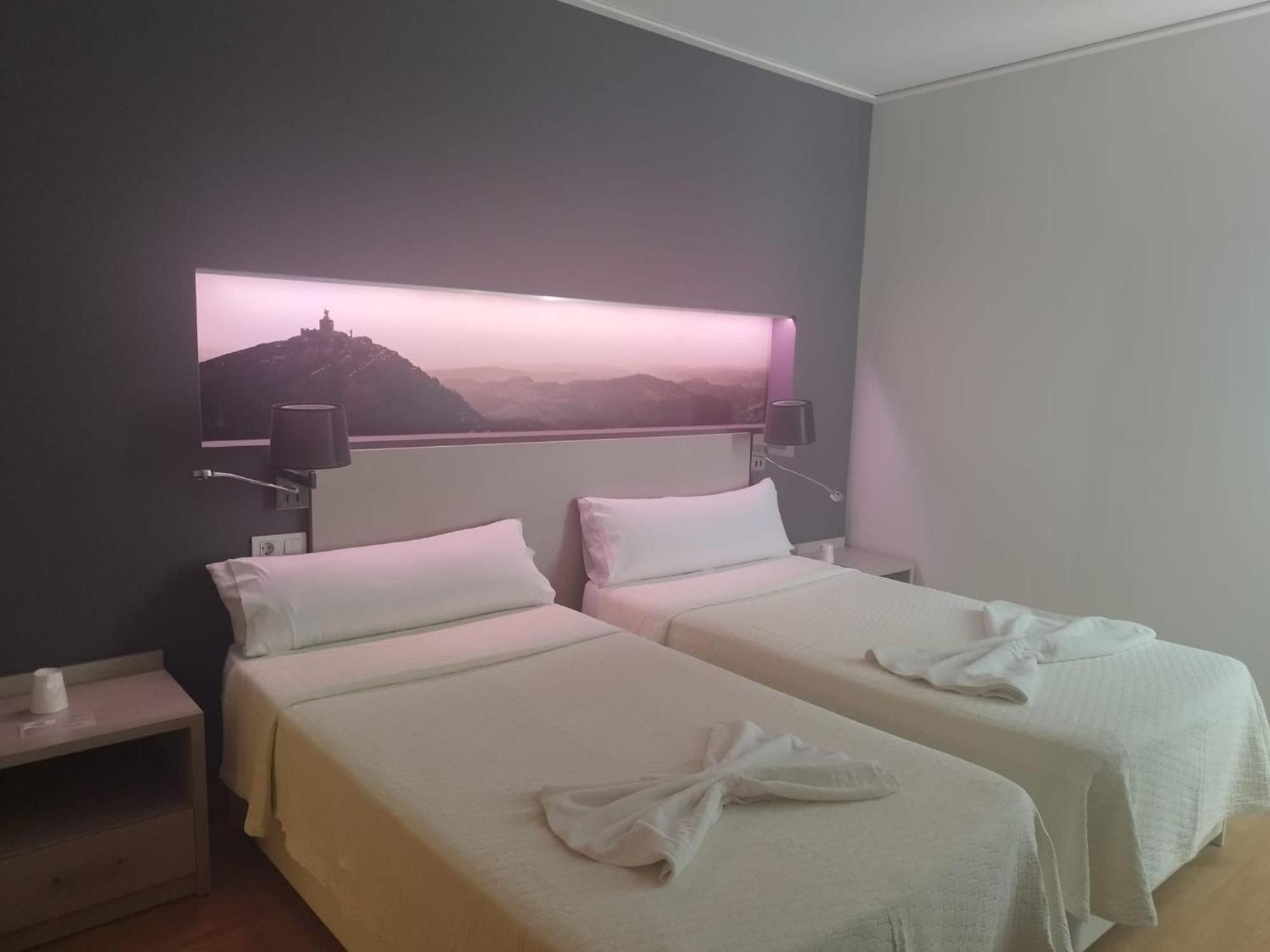 Hello Villarreal Suites Vila-real ภายนอก รูปภาพ
